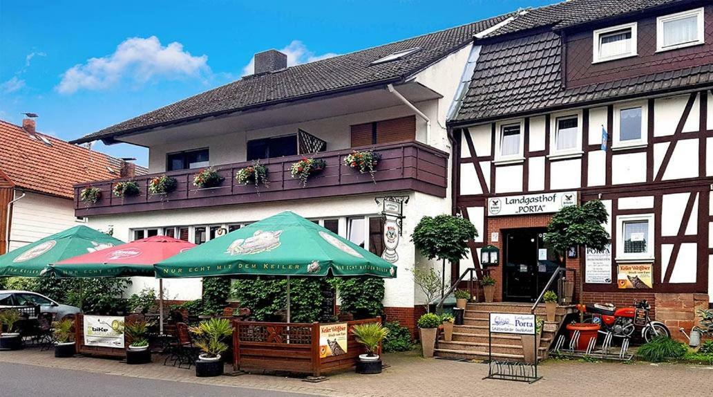 Landgasthof-Porta Schlitz Exterior foto